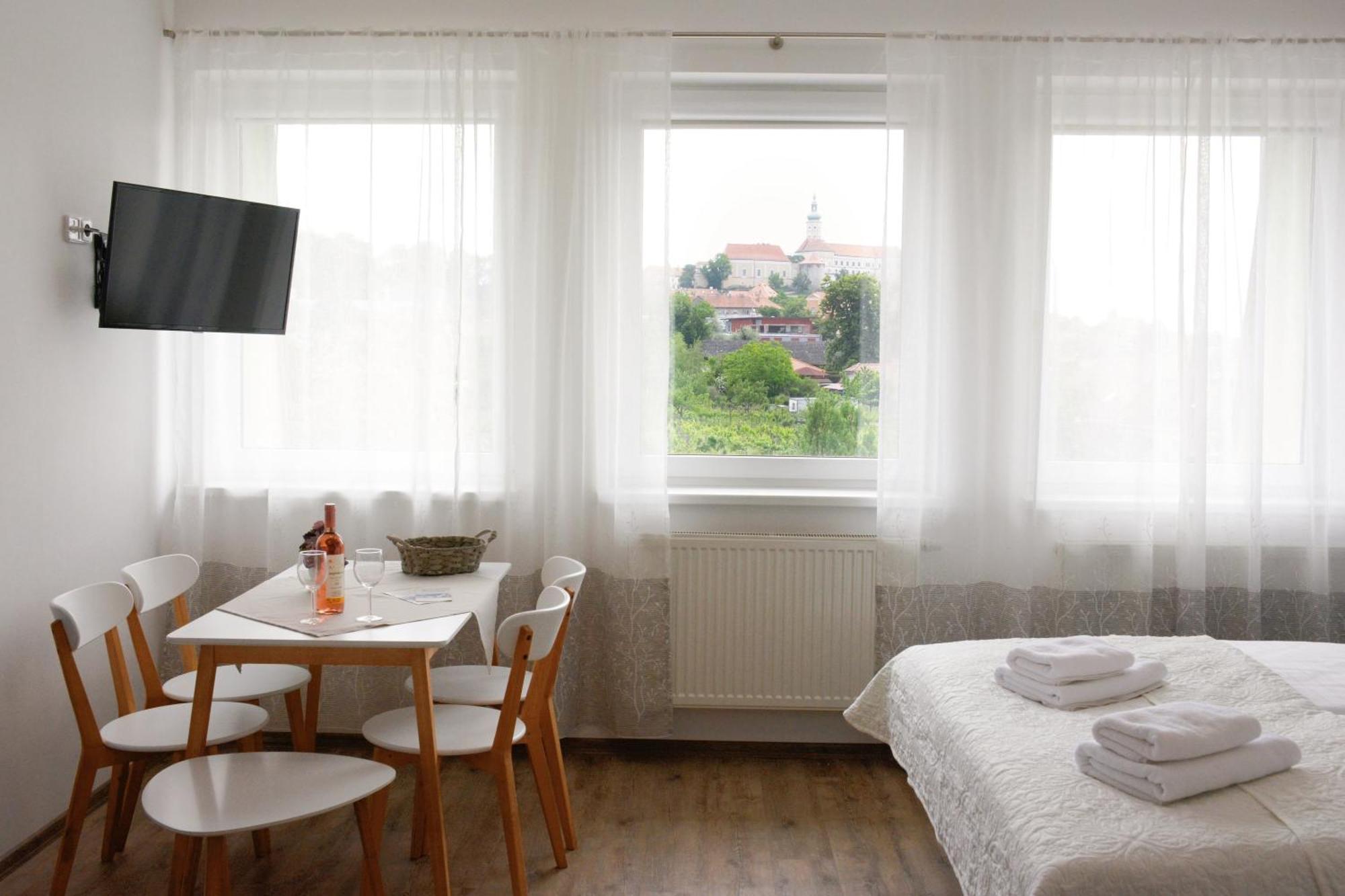 Apartmany Pemag Мікулов Екстер'єр фото