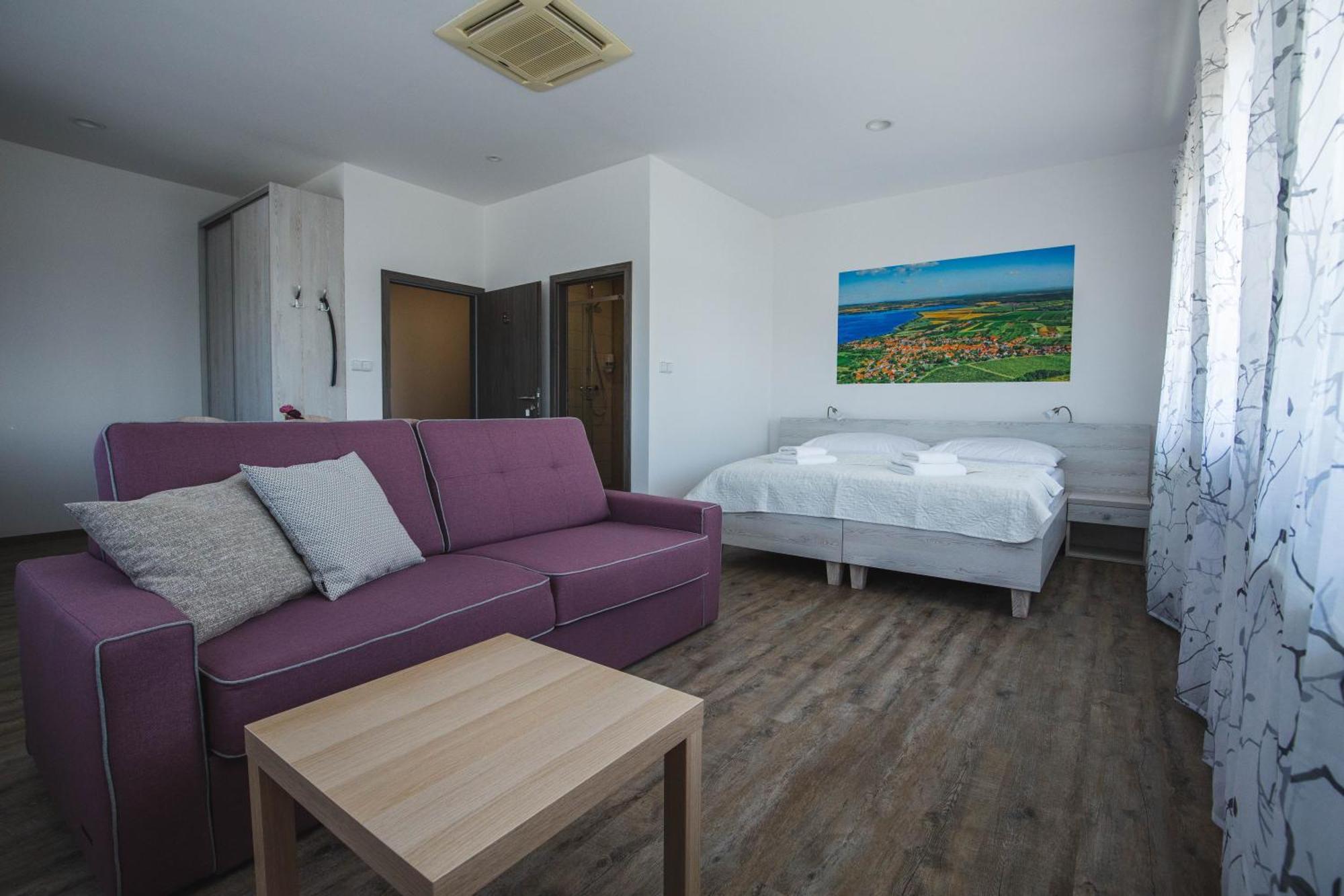 Apartmany Pemag Мікулов Екстер'єр фото