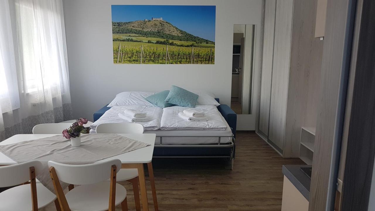 Apartmany Pemag Мікулов Екстер'єр фото