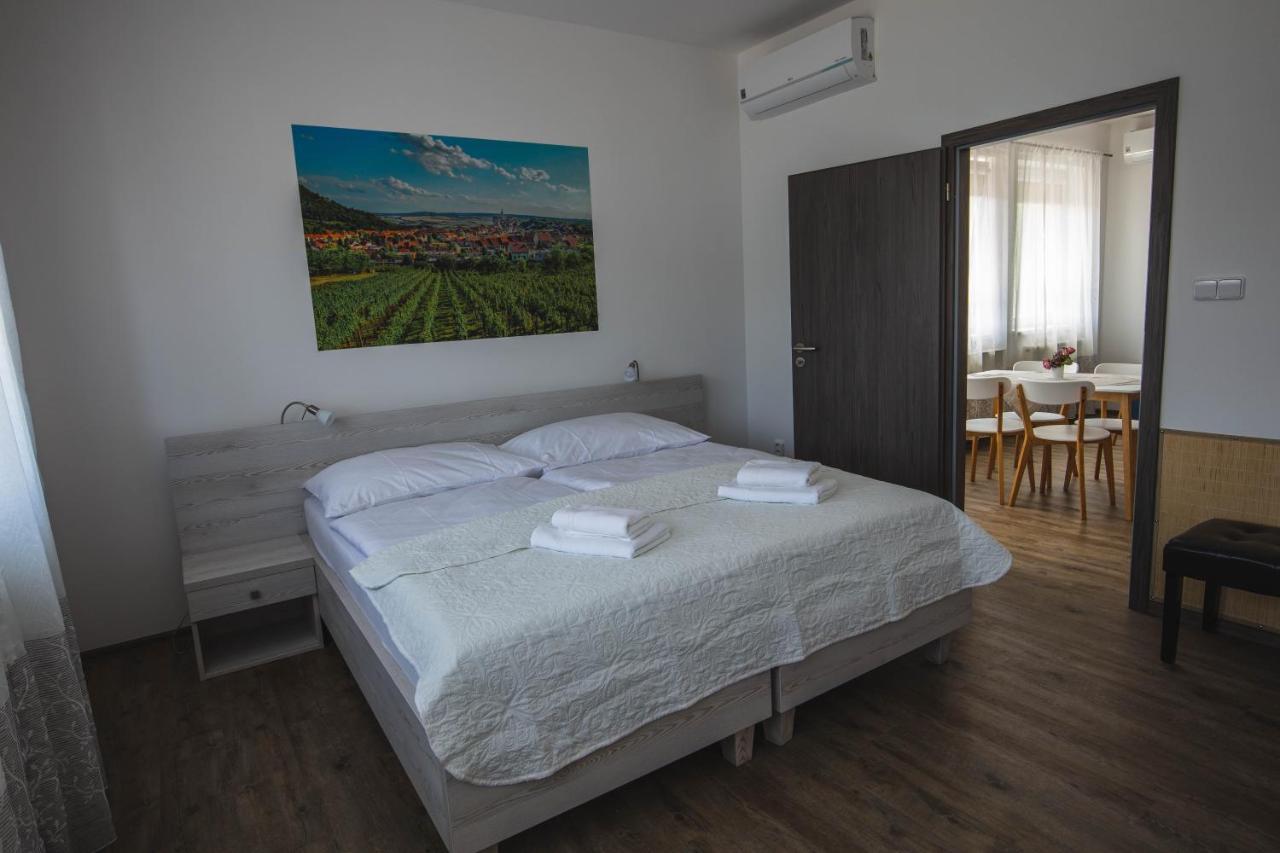 Apartmany Pemag Мікулов Екстер'єр фото